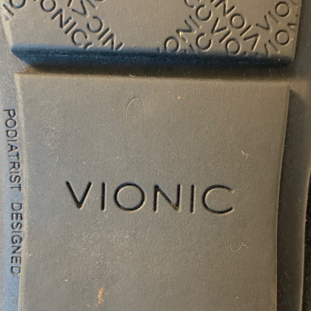 Vionic Women’s 8.5 Black Suede Chain Loafers - Picture 7 of 8
